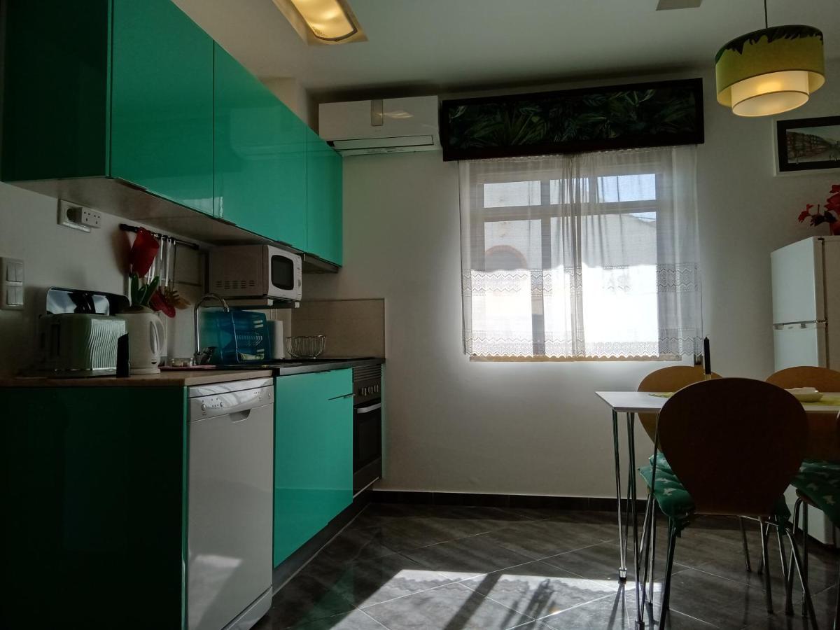Little Wonder Apartment Albufeira Ngoại thất bức ảnh
